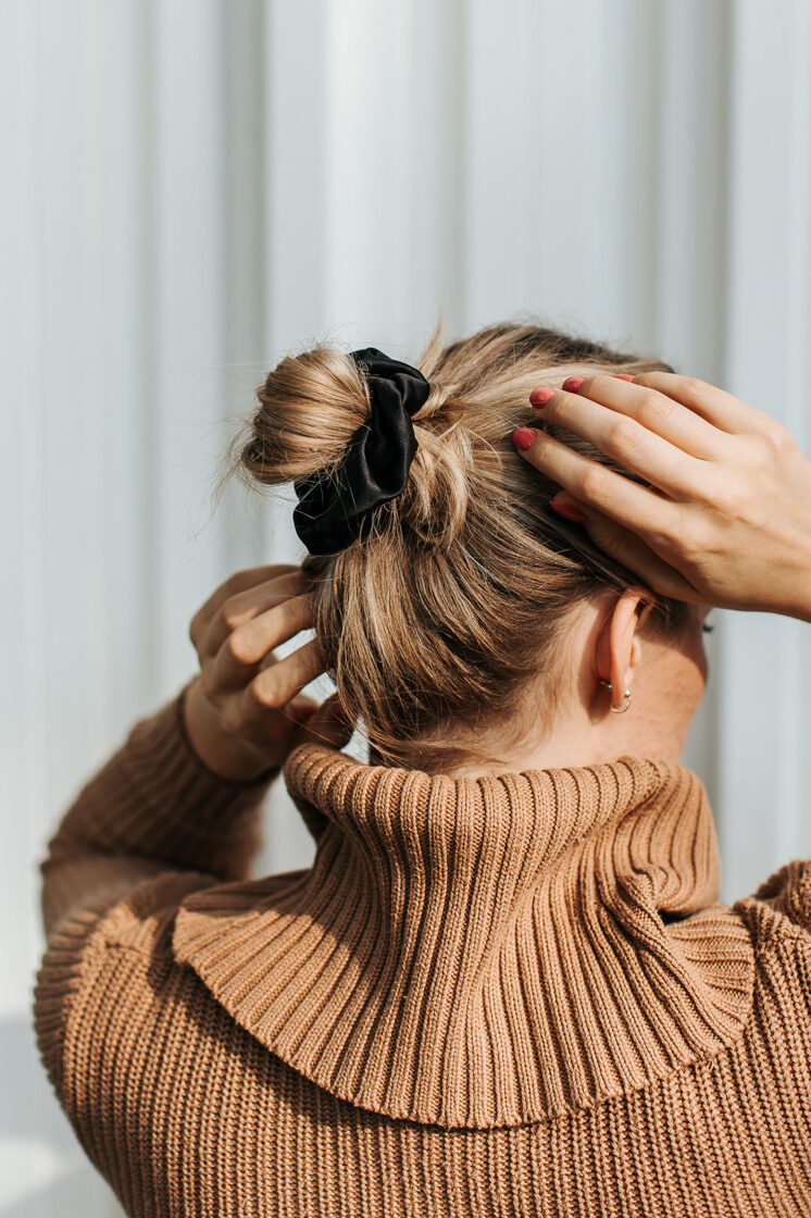 KATRINA SILKS Silk scrunchie Black Night