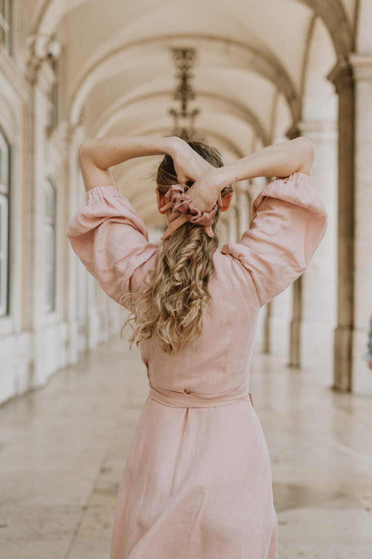 KATRINA SILKS Silk scrunchie Powder Rose