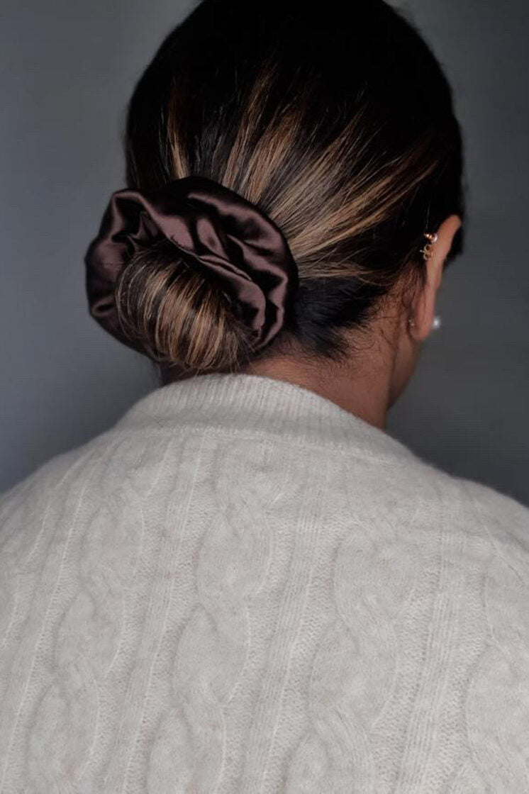 KATRINA SILKS Silk scrunchie Chocolate Brown
