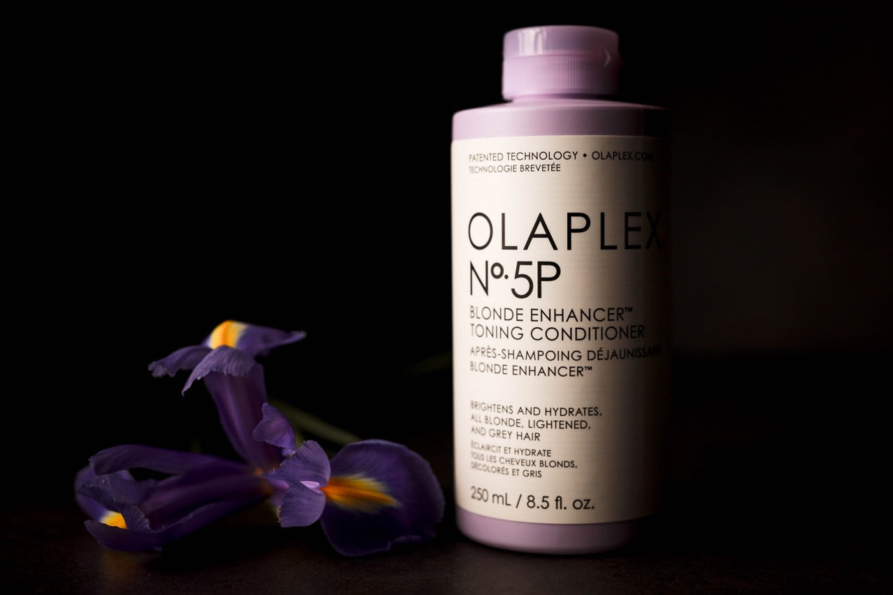 OLAPLEX No. 5P Blonde Enhancer™ Toning Conditioner