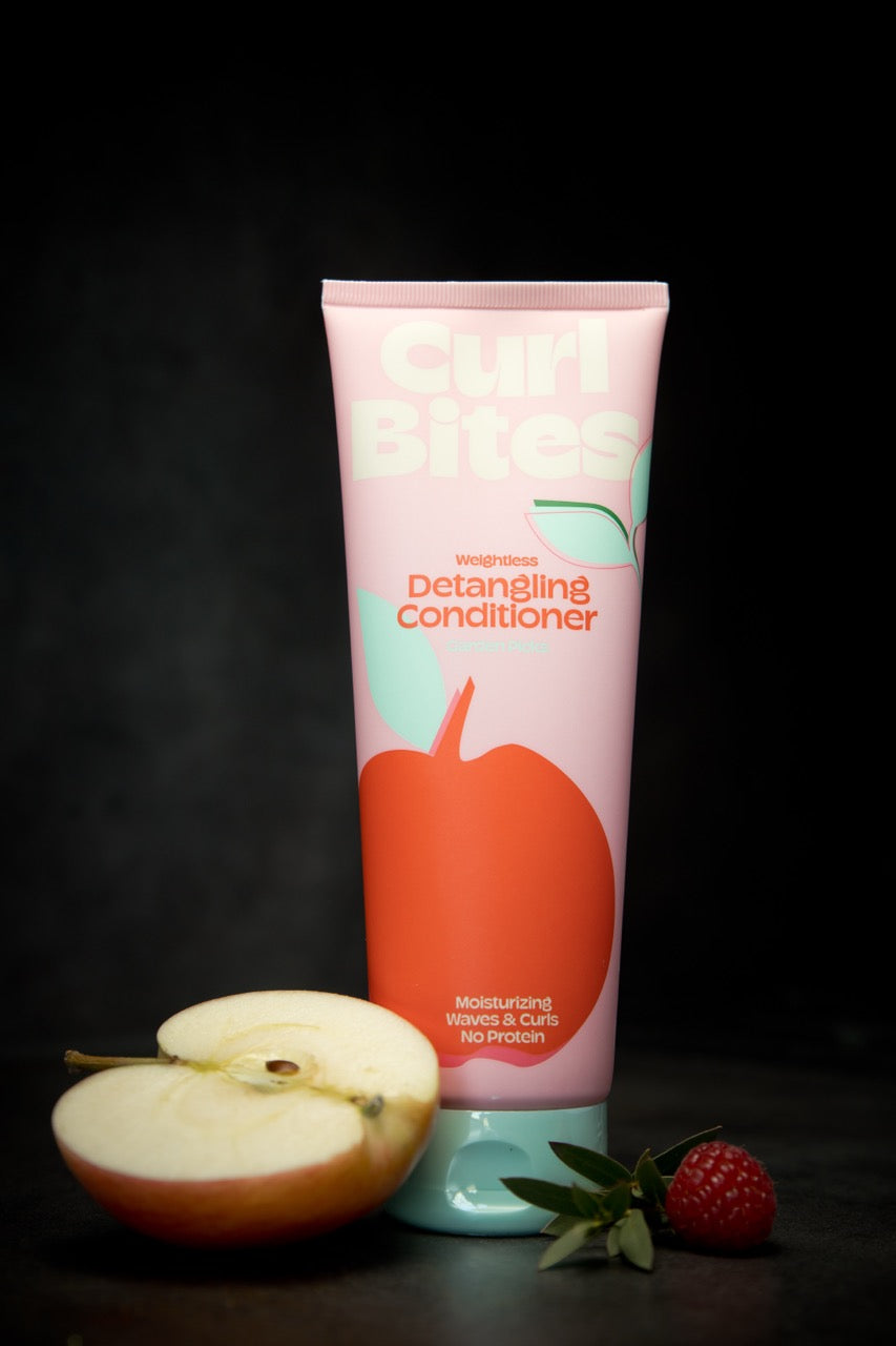 CURL BITES Weightless Detangling Conditioner